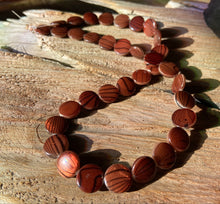 Load image into Gallery viewer, 10mm Auburn Mother of Pearl beads