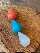 Load image into Gallery viewer, Vintage Chubby Drop beads