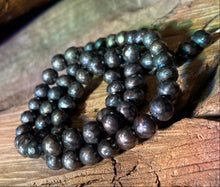 Load image into Gallery viewer, Rare 6mm Matte Peacock Pearls FACETED!