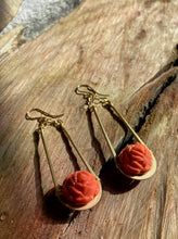 Load image into Gallery viewer, Tea Rose Earrings
